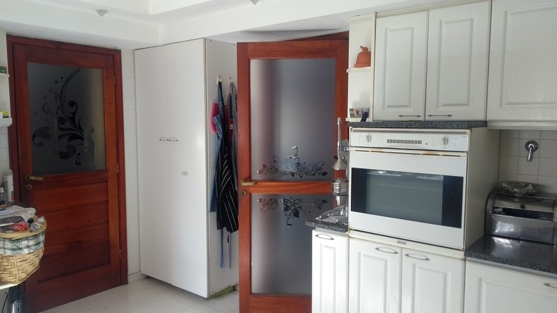 VENTA MAGNIFICA CASA CON PILETA CUBIERTA Y CLIMATIZADA. BARRIO LOS TILOS