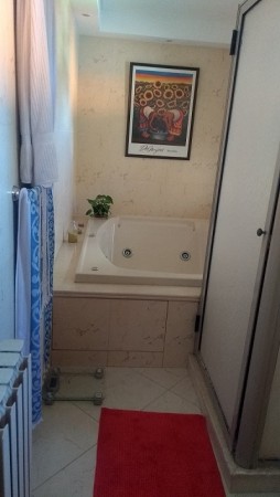 VENTA MAGNIFICA CASA CON PILETA CUBIERTA Y CLIMATIZADA. BARRIO LOS TILOS