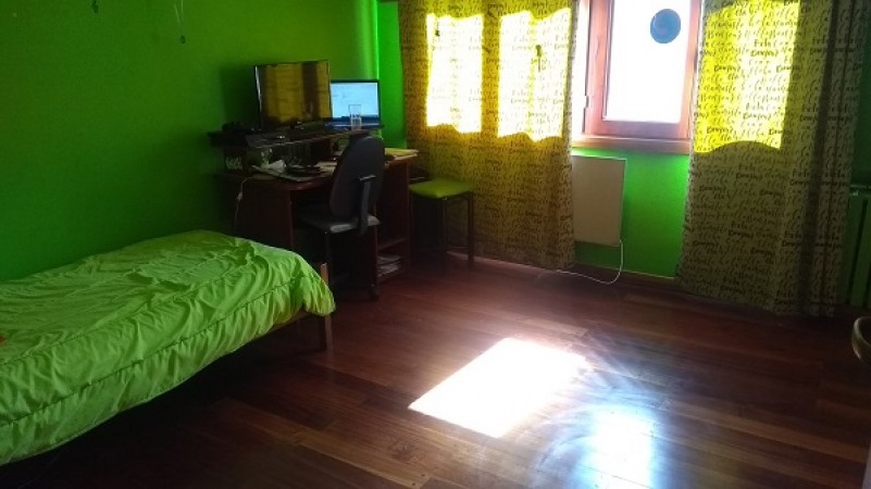 VENTA MAGNIFICA CASA CON PILETA CUBIERTA Y CLIMATIZADA. BARRIO LOS TILOS