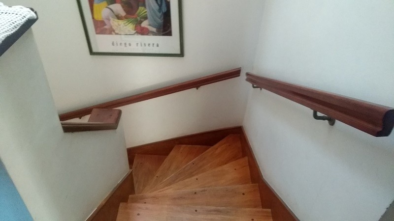 VENTA MAGNIFICA CASA CON PILETA CUBIERTA Y CLIMATIZADA. BARRIO LOS TILOS