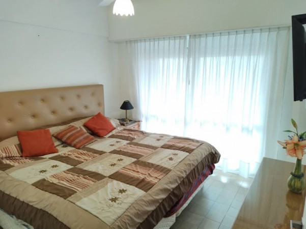 VENTA DEPARTAMENTO 4 AMBIENTES, DEPENDENCIA Y COCHERA