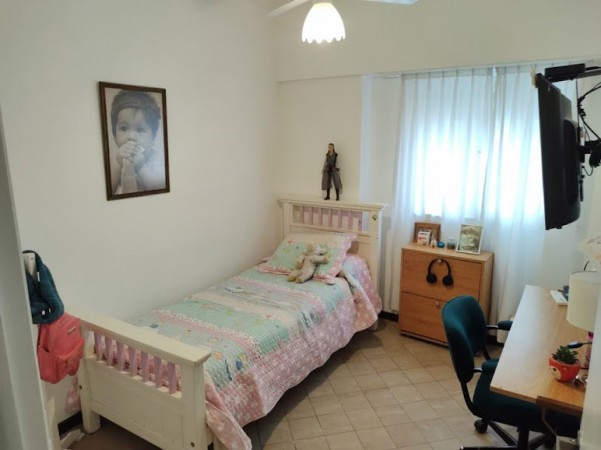 VENTA DEPARTAMENTO 4 AMBIENTES, DEPENDENCIA Y COCHERA