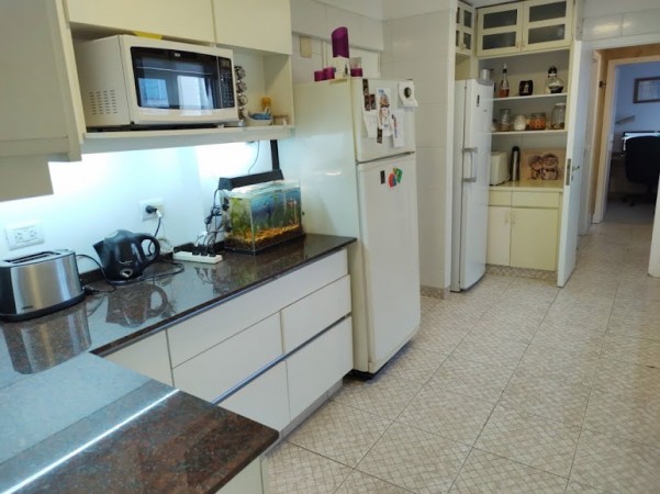 VENTA DEPARTAMENTO 4 AMBIENTES, DEPENDENCIA Y COCHERA