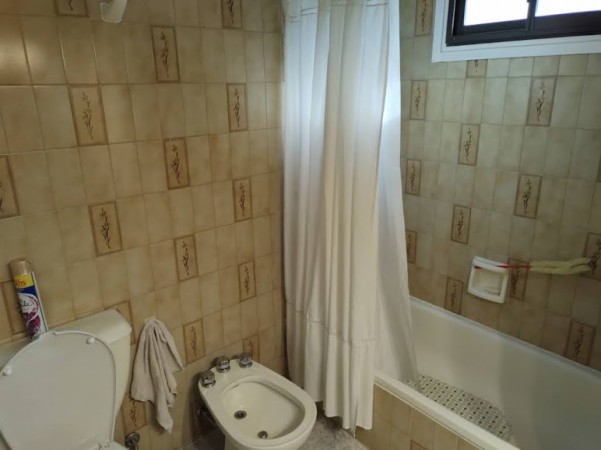 VENTA DEPARTAMENTO 4 AMBIENTES, DEPENDENCIA Y COCHERA