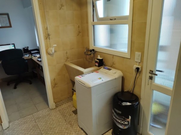 VENTA DEPARTAMENTO 4 AMBIENTES, DEPENDENCIA Y COCHERA