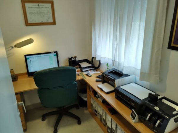 VENTA DEPARTAMENTO 4 AMBIENTES, DEPENDENCIA Y COCHERA