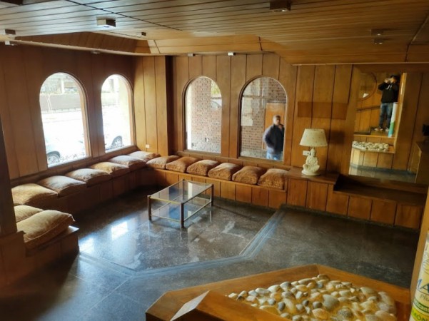 VENTA DEPARTAMENTO 4 AMBIENTES, DEPENDENCIA Y COCHERA