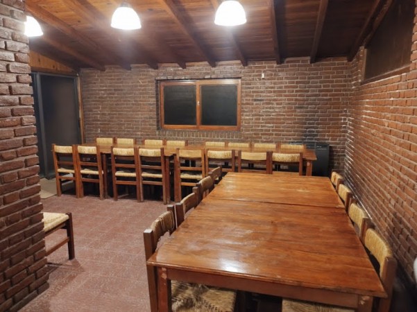 VENTA DEPARTAMENTO 4 AMBIENTES, DEPENDENCIA Y COCHERA