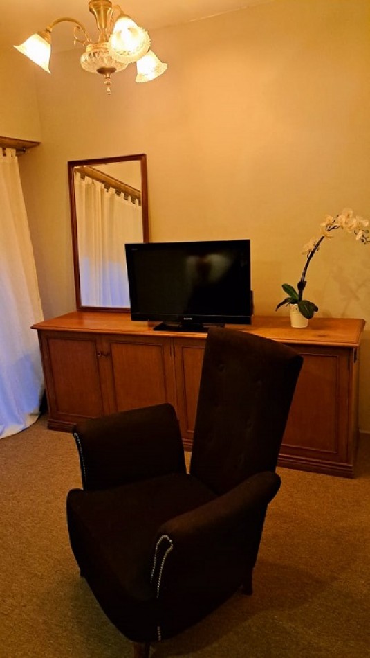 VENTA DEPARTAMENTO 3 AMBIENTES COCHERA Y BAULERA