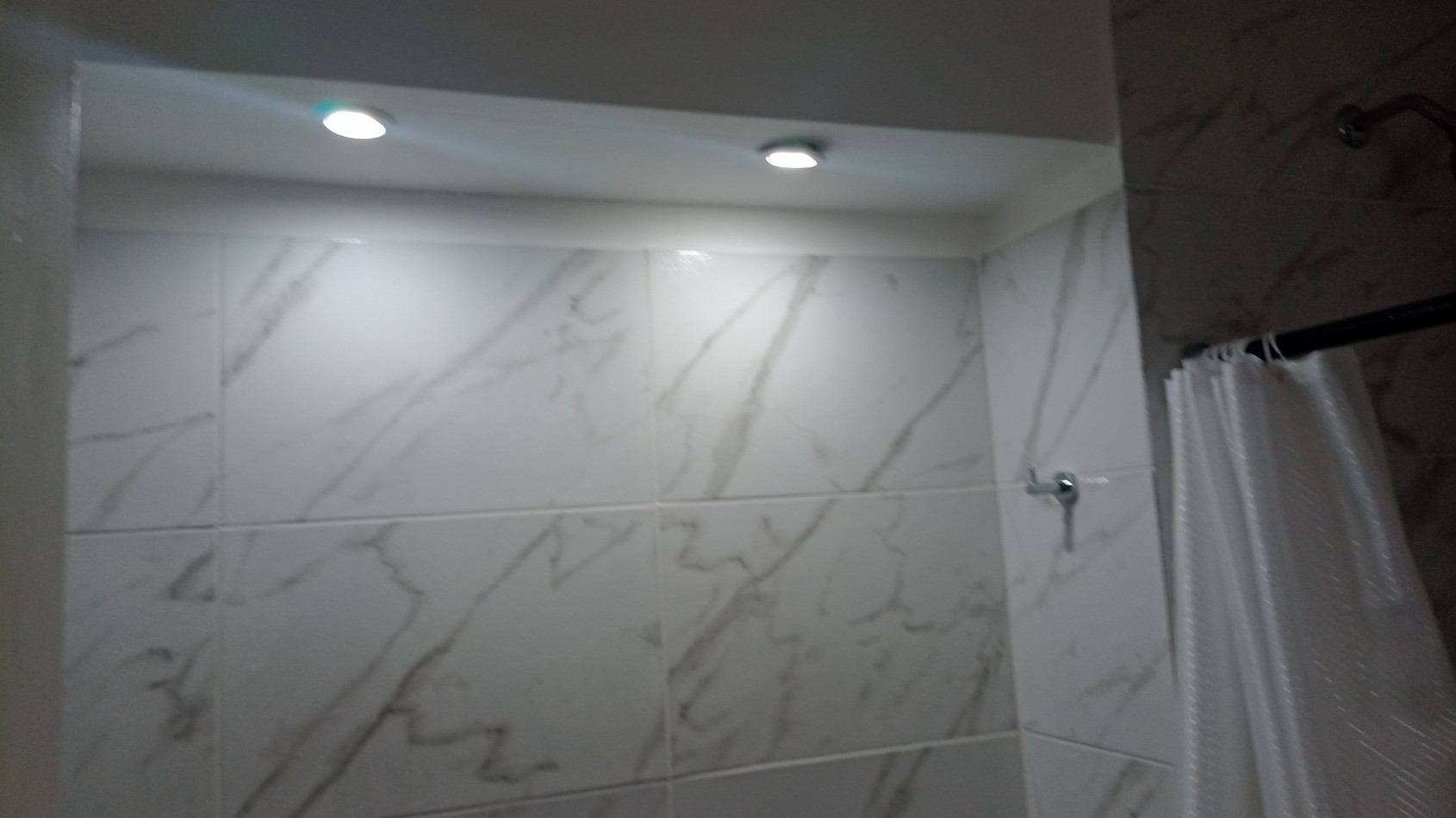 VENTA DEPARTAMENTO 1 1/2 AMBIENTE DIVIDIDO CENTRO.