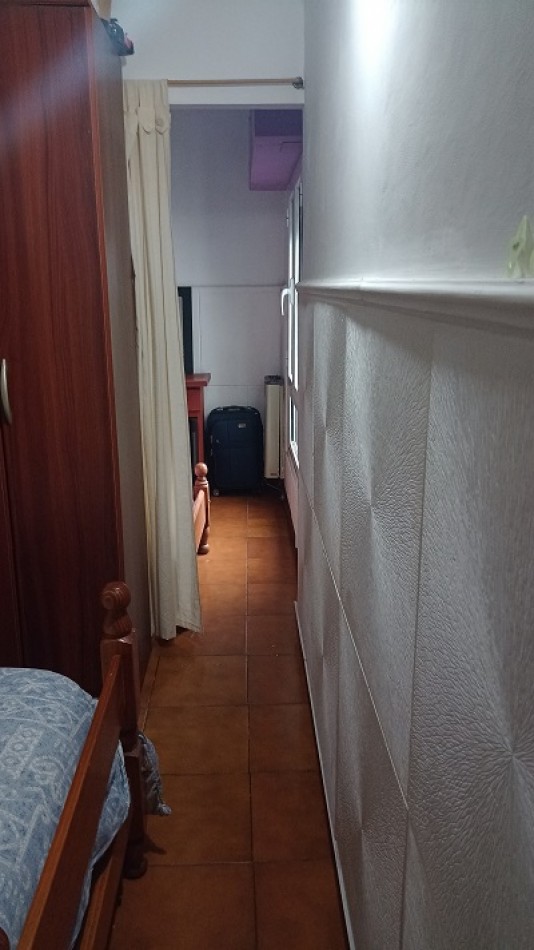 VENTA CASA 3 AMBIENTES Y QUINCHO, BARRIO LOS PINARES.