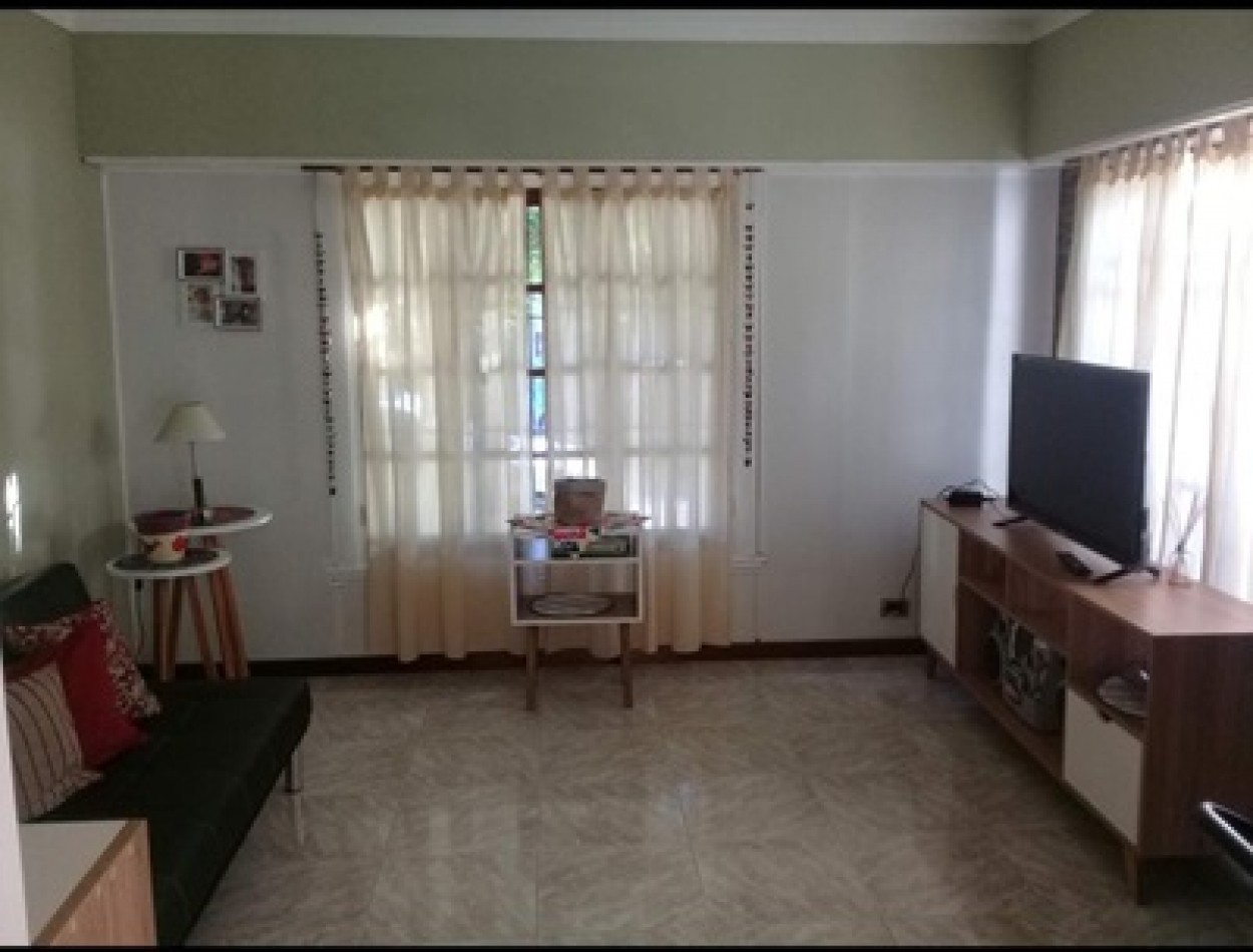 VENTA CHALET  4 AMBIENTES CON COCHERA, PATIO. EN ESQUINA BARRIO SAN JOSE