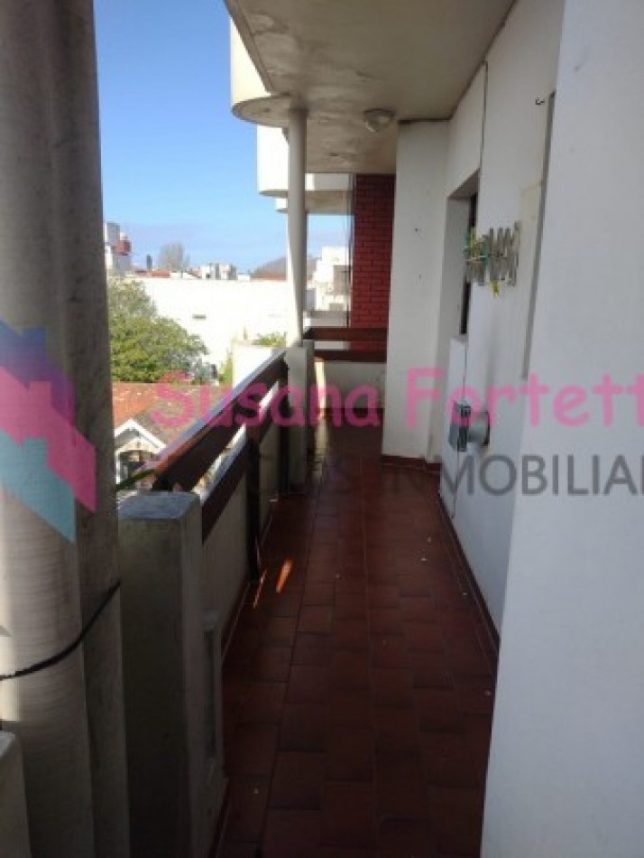 ALQUILER 24 MESES DEPARTAMENTO 3 AMB CON COCHERA, BAULERA, SIN MUEBLES, ZONA VARESE.