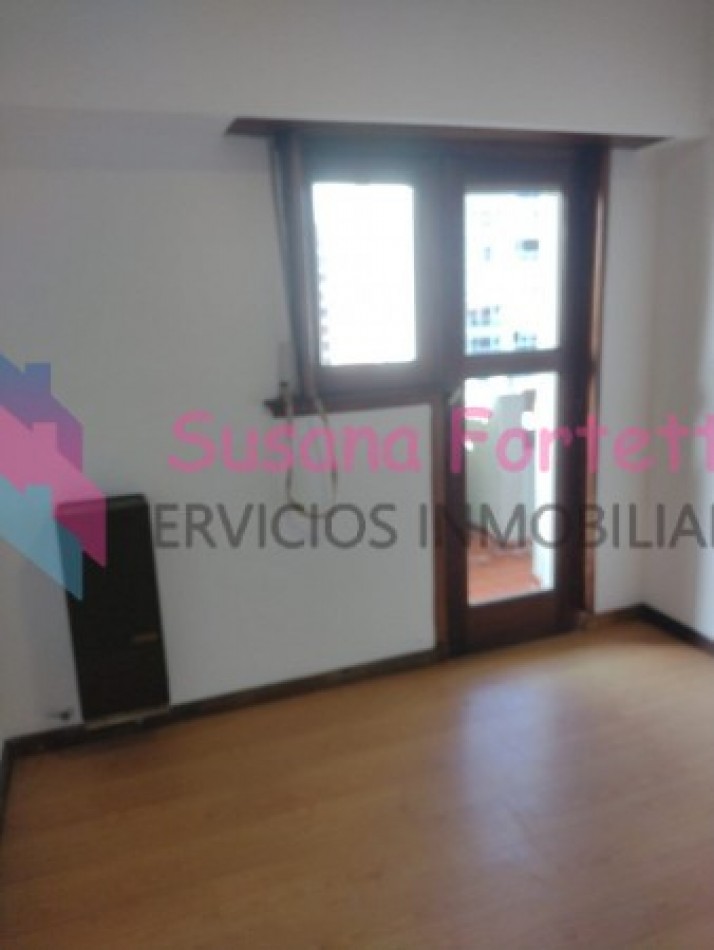 ALQUILER 24 MESES DEPARTAMENTO 3 AMB CON COCHERA, BAULERA, SIN MUEBLES, ZONA VARESE.