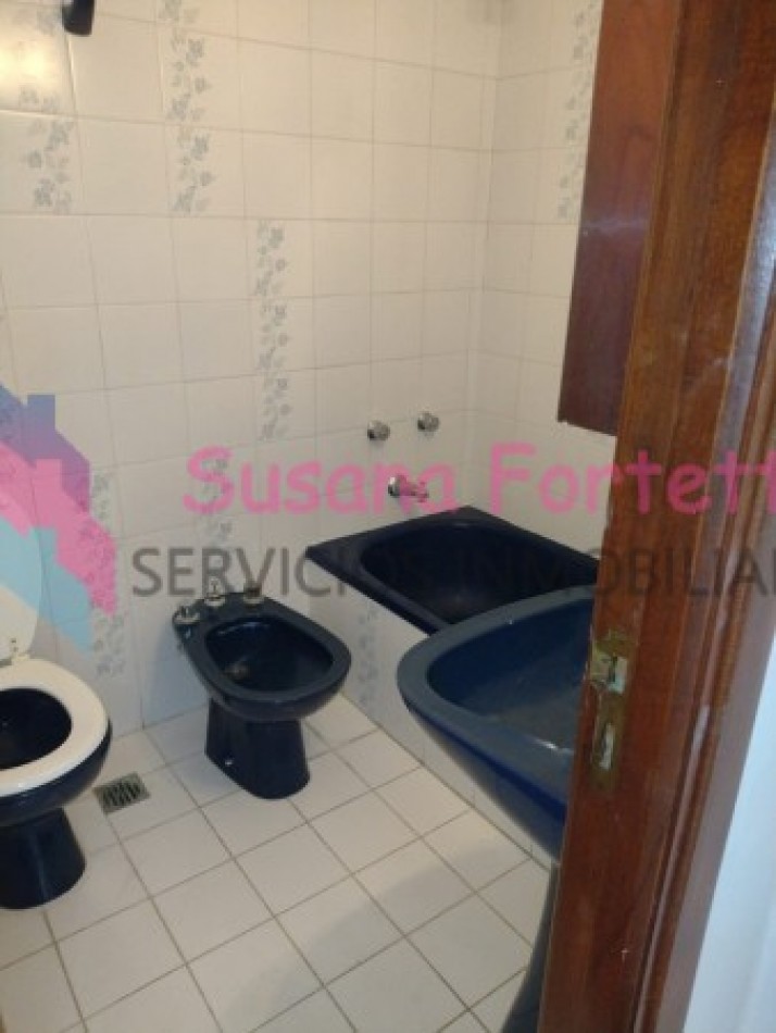 ALQUILER 24 MESES DEPARTAMENTO 3 AMB CON COCHERA, BAULERA, SIN MUEBLES, ZONA VARESE.