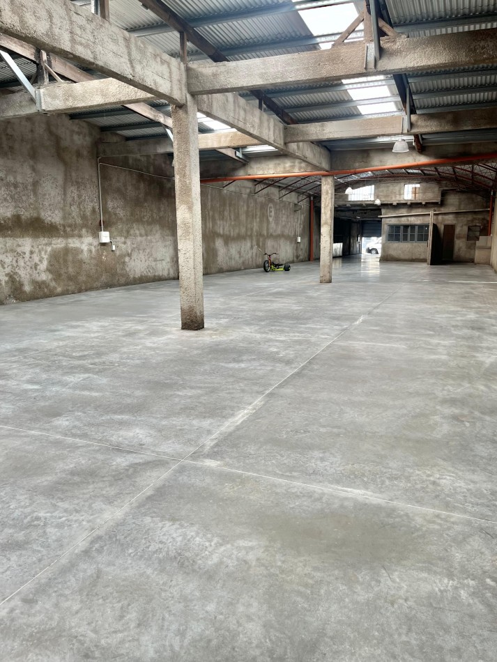 ALQUILER  DEPOSITO 400 M2 ZONA CERRITO AL 800. MAR DEL PLATA.