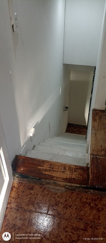 ALQUILER 24 MESES DEPARTAMENTO DE 3 AMBIENTES 1ER PISO POR ESCALERA. SIN EXPENSAS. POMPEYA.