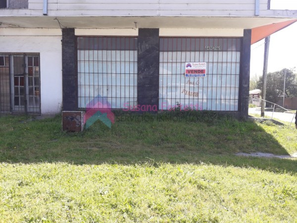 VENTA PROPIEDAD EN BLOCK. 2 LOCALES UNIFICADOS.