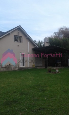 VENTA CASA EN SIERRAS DE LOS PADRES