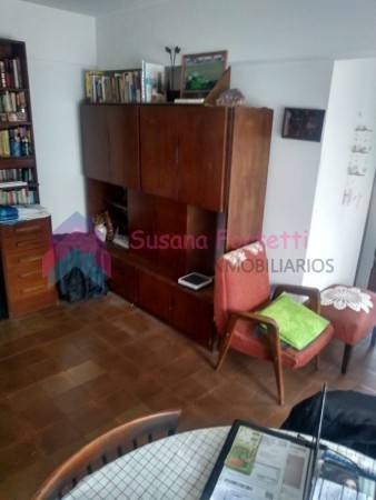 VENTA DEPARTAMENTO 2 AMBIENTES LATERAL CON BALCON  ZONA FACULTAD DERECHO
