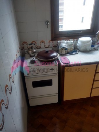 VENTA DEPARTAMENTO 2 AMBIENTES LATERAL CON BALCON  ZONA FACULTAD DERECHO