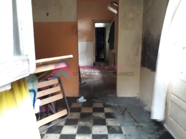 VENTA LOTE CON CONSTRUCCION A DEMOLER  APTO EDIFICIO
