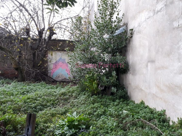 VENTA LOTE CON CONSTRUCCION A DEMOLER  APTO EDIFICIO