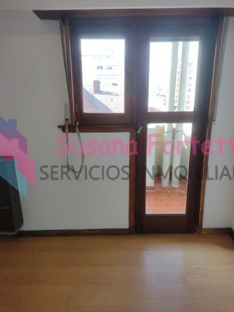 VENTA DEPARTAMENTO 3 AMBIENTES CON COCHERA Y BAULERA, VISTA LATERAL AL MAR