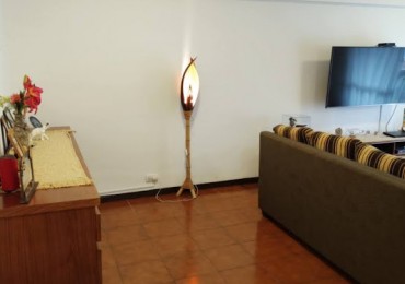 VENTA DEPARTAMENTO 4 AMBIENTES, DEPENDENCIA Y COCHERA