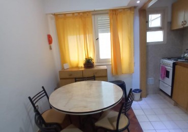 VENTA DEPARTAMENTO 1 1/2 AMBIENTE DIVIDIDO CENTRO.