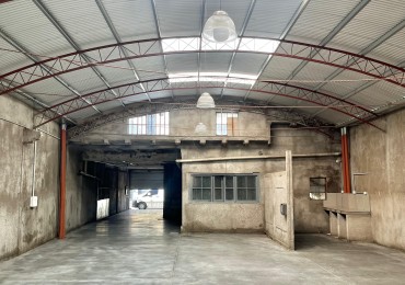 ALQUILER  DEPOSITO 400 M2 ZONA CERRITO AL 800. MAR DEL PLATA.