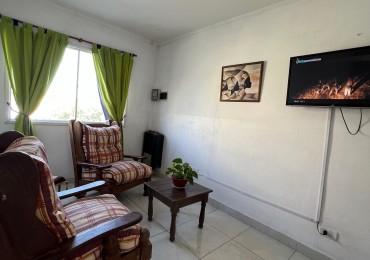 ALQUILER HASTA DICIEMBRE DEPARTAMENTO 3 AMBIENTES 1ER PISO POR ESCALERA. BARRIO ZACAGNINI