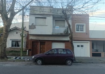 VENTA PH 3 AMBIENTES PRIMER PISO POR ESCALERA CON TERRAZA POMPEYA