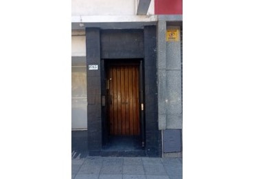 ALQUILER OFICINA CON 2 DESPACHOS. APTO PROFESIONAL ZONA CLINICA COLON